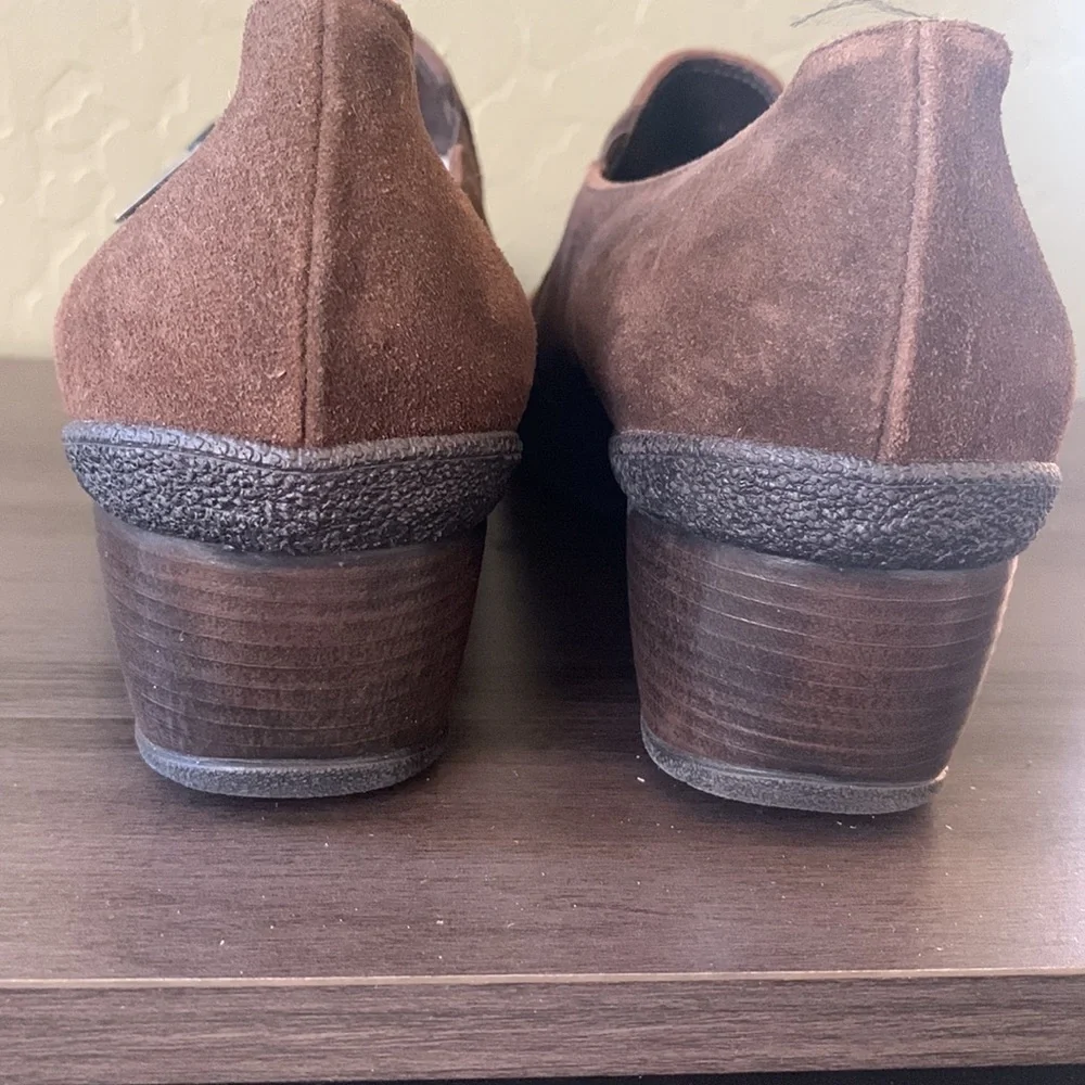 Aquatalia Brown‎ Italian Suede Leather Loafer Size 10